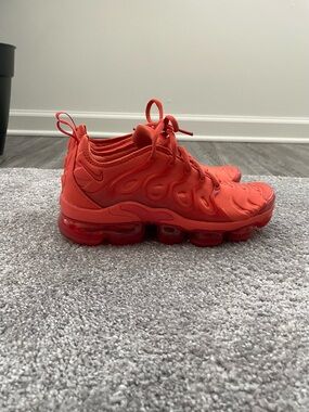Nike Kids' Bright Orange Vapormax-Style Sneakers